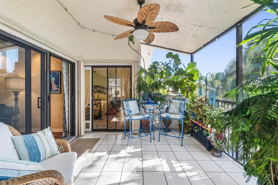 For Sale: $419,900 (3 beds, 2 baths, 1550 Square Feet)