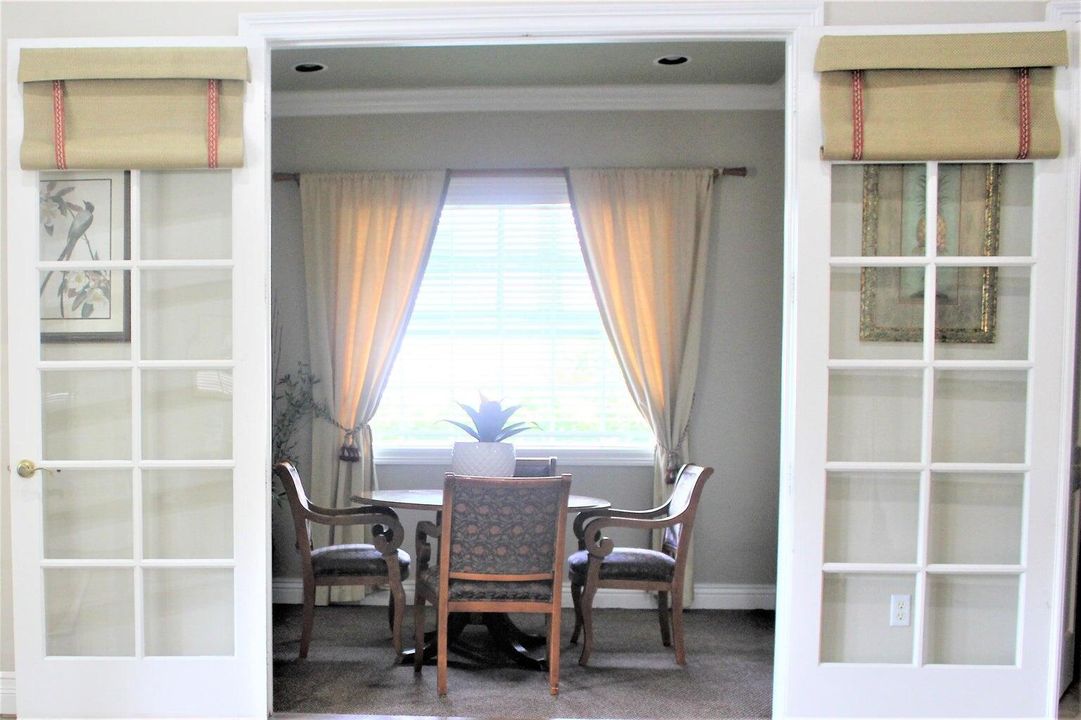 For Rent: $2,975 (1 beds, 1 baths, 864 Square Feet)