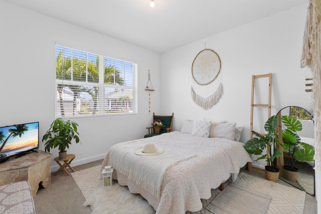 En Venta: $439,900 (3 camas, 2 baños, 1894 Pies cuadrados)