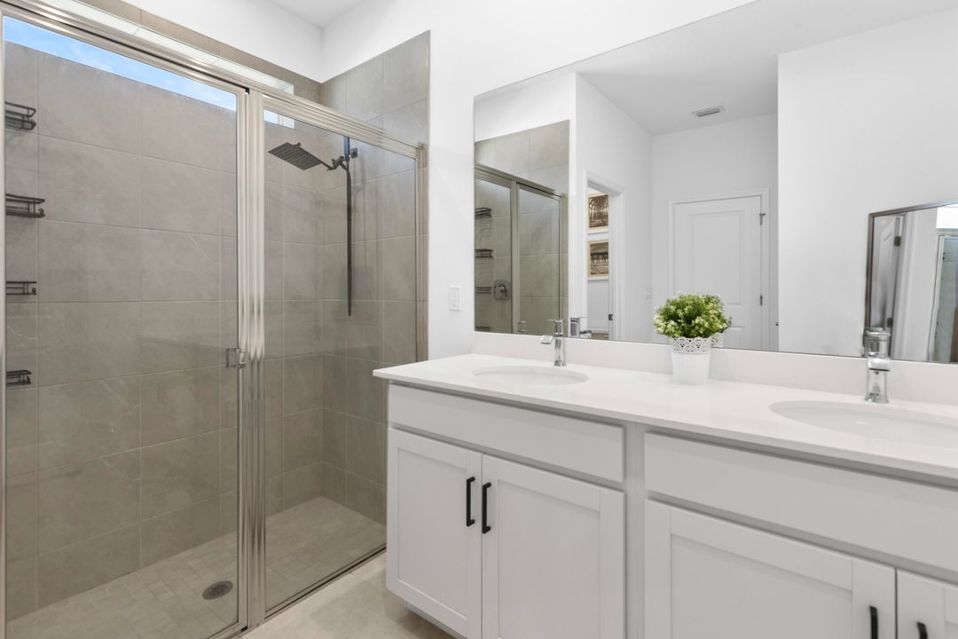 En Venta: $439,900 (3 camas, 2 baños, 1894 Pies cuadrados)