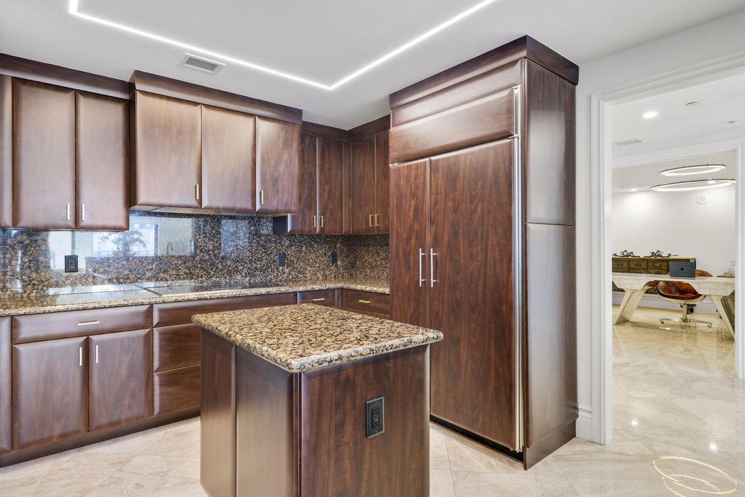 For Rent: $11,000 (2 beds, 2 baths, 2268 Square Feet)