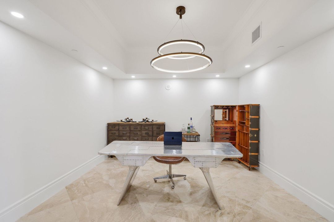 For Rent: $11,000 (2 beds, 2 baths, 2268 Square Feet)