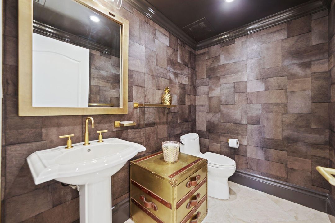 For Rent: $11,000 (2 beds, 2 baths, 2268 Square Feet)