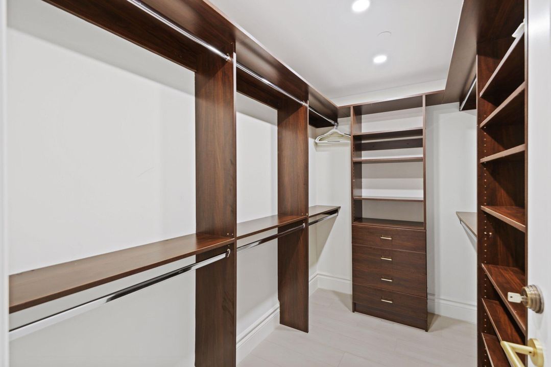 For Rent: $11,000 (2 beds, 2 baths, 2268 Square Feet)