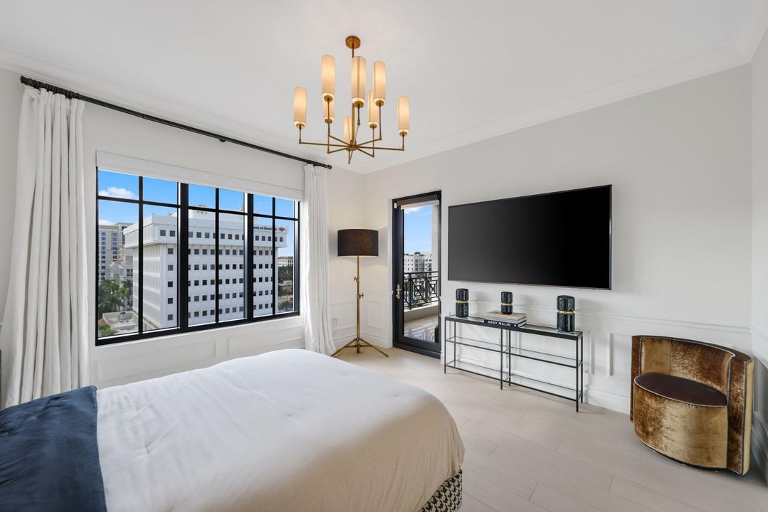 For Rent: $11,000 (2 beds, 2 baths, 2268 Square Feet)