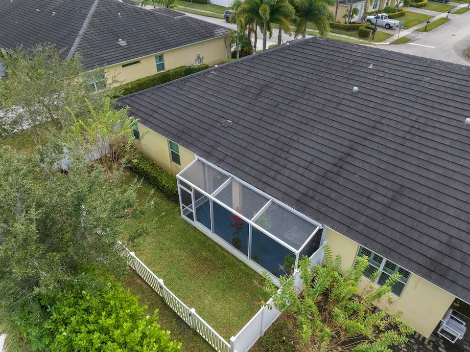 На продажу: $355,000 (3 спален, 2 ванн, 1920 Квадратных фут)