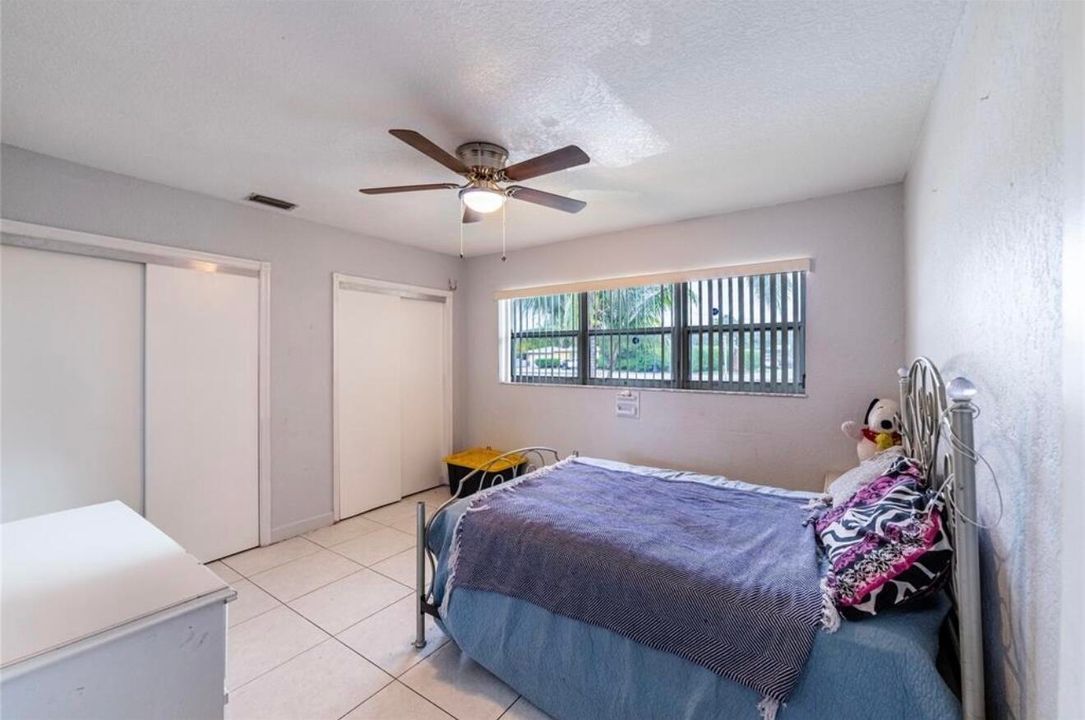 En Venta: $600,000 (3 camas, 1 baños, 3000 Pies cuadrados)