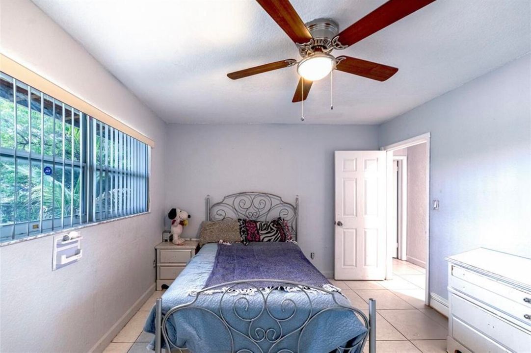 En Venta: $600,000 (3 camas, 1 baños, 3000 Pies cuadrados)