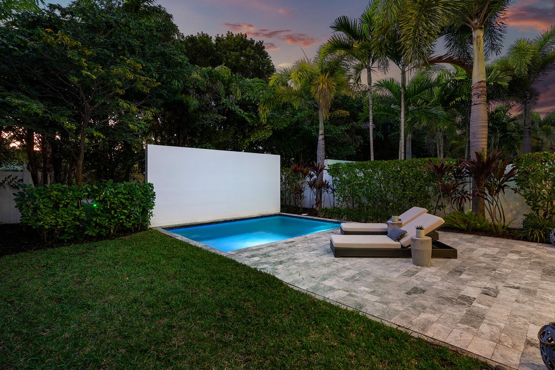 На продажу: $2,895,000 (3 спален, 3 ванн, 3106 Квадратных фут)