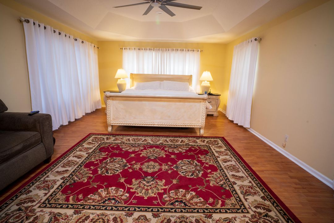 En Venta: $665,000 (4 camas, 3 baños, 2722 Pies cuadrados)