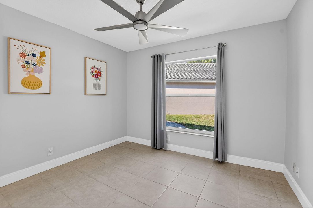 For Sale: $718,500 (4 beds, 2 baths, 1980 Square Feet)