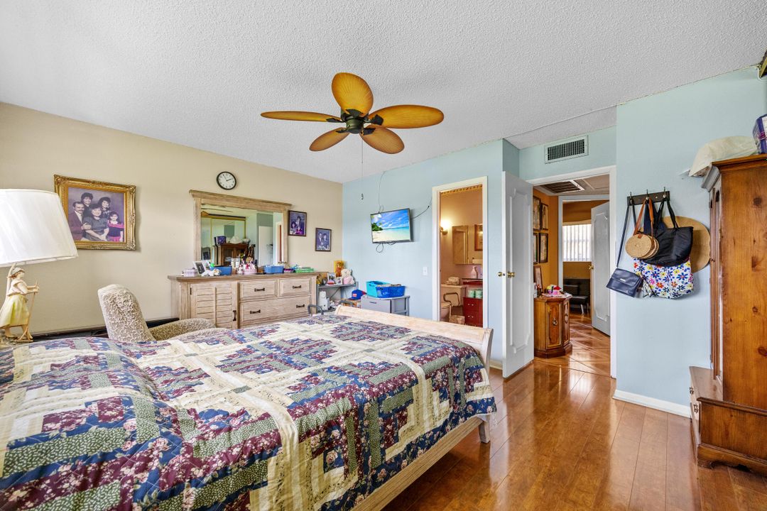 待售: $145,000 (2 贝兹, 2 浴室, 944 平方英尺)