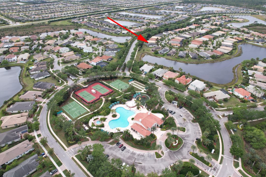 待售: $399,000 (3 贝兹, 2 浴室, 1895 平方英尺)