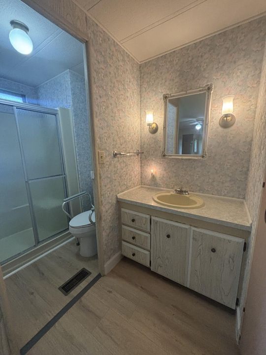 For Sale: $45,000 (2 beds, 2 baths, 1152 Square Feet)