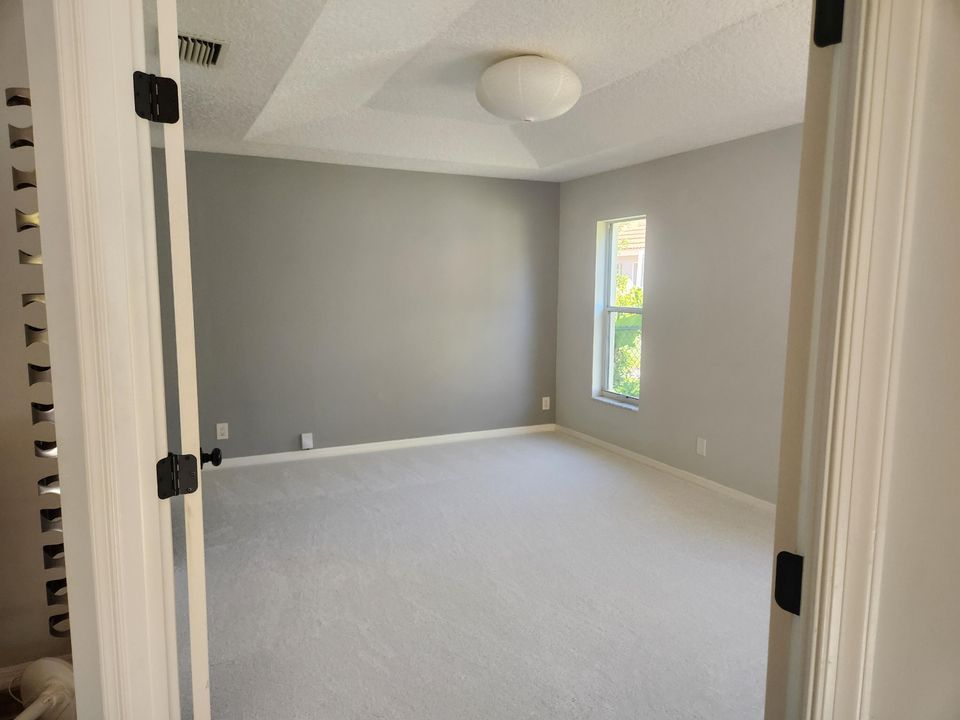 En Venta: $410,000 (2 camas, 2 baños, 1213 Pies cuadrados)