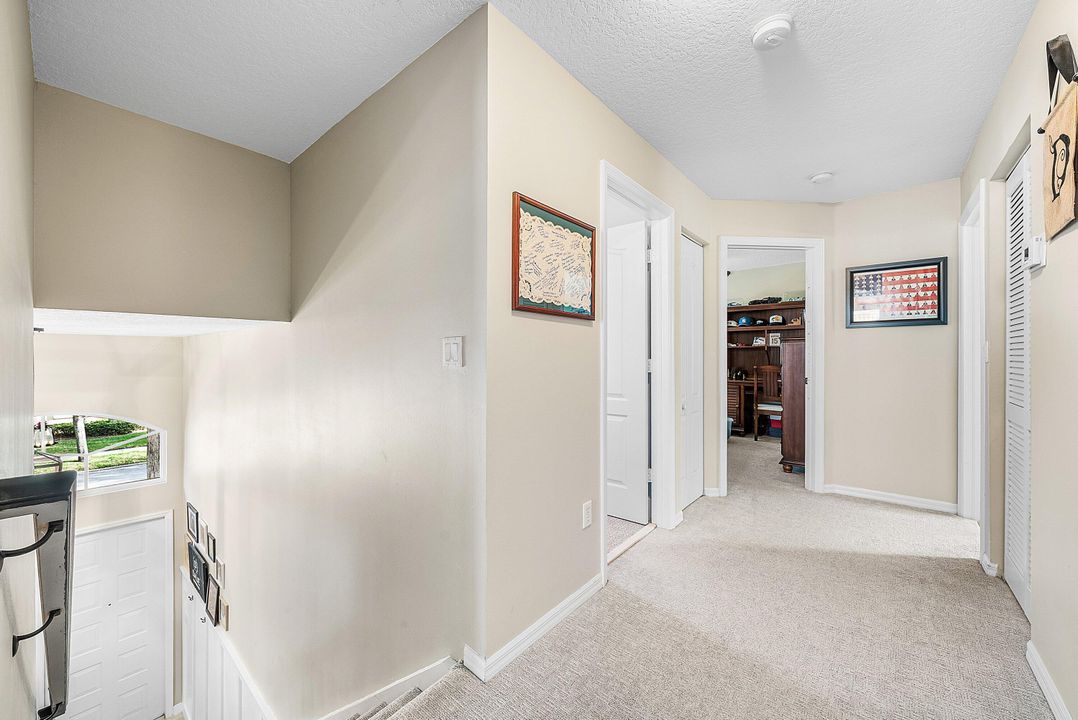 En Venta: $595,000 (4 camas, 3 baños, 2236 Pies cuadrados)