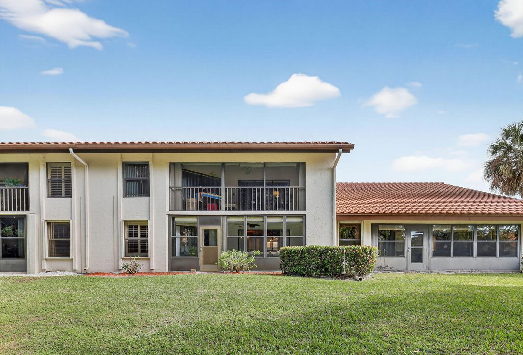 На продажу: $320,000 (2 спален, 2 ванн, 1506 Квадратных фут)