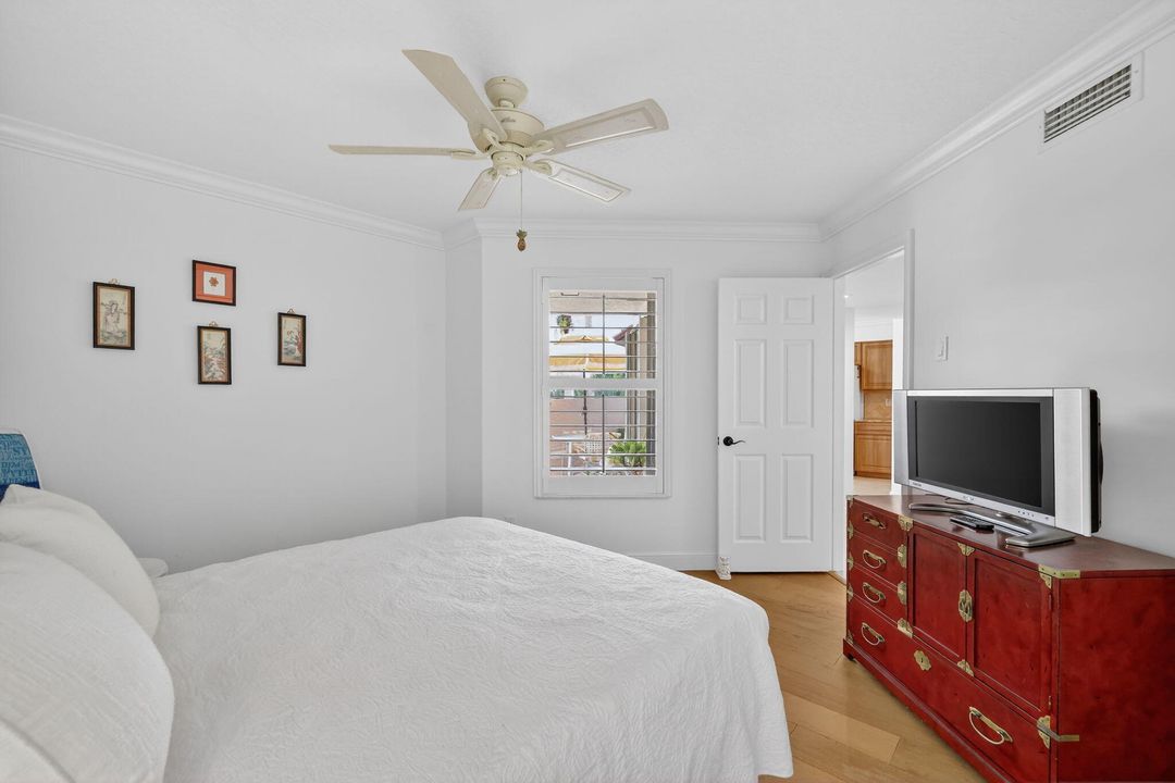 На продажу: $320,000 (2 спален, 2 ванн, 1506 Квадратных фут)