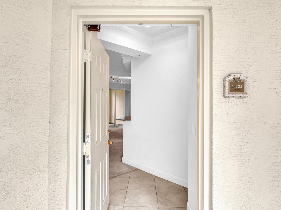 В аренду: $2,500 (3 спален, 2 ванн, 1367 Квадратных фут)