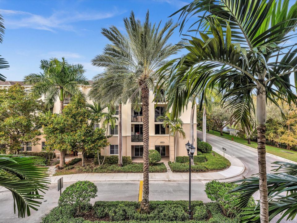 В аренду: $2,500 (3 спален, 2 ванн, 1367 Квадратных фут)