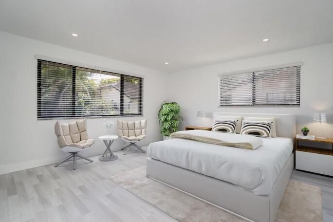 For Rent: $2,900 (2 beds, 2 baths, 1250 Square Feet)