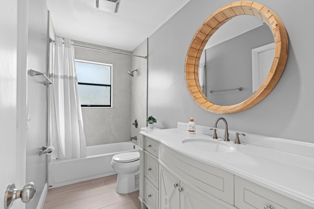 En Venta: $1,200,000 (5 camas, 4 baños, 2717 Pies cuadrados)