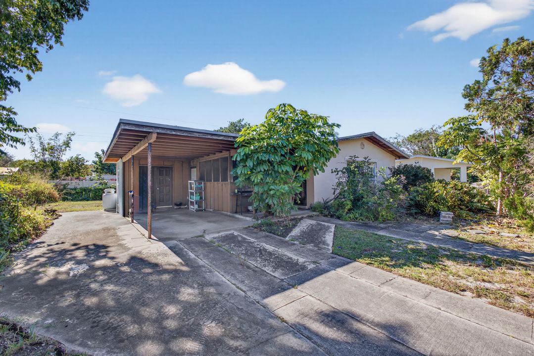 待售: $420,000 (3 贝兹, 1 浴室, 1000 平方英尺)