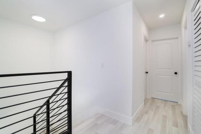 For Rent: $3,400 (3 beds, 2 baths, 1350 Square Feet)