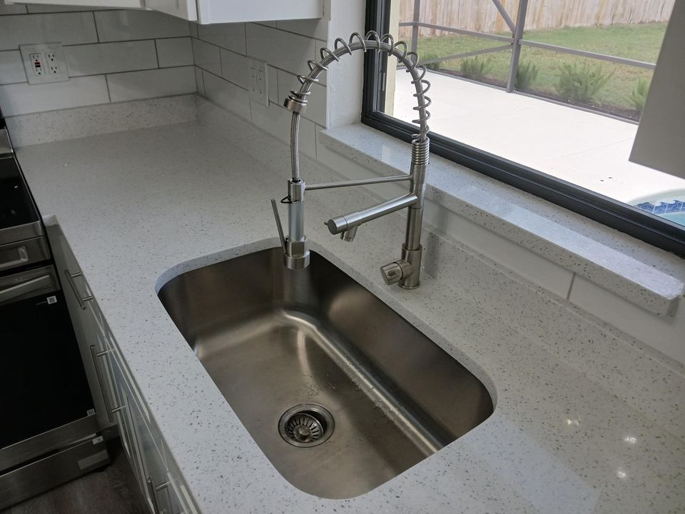 На продажу: $399,000 (3 спален, 2 ванн, 1135 Квадратных фут)