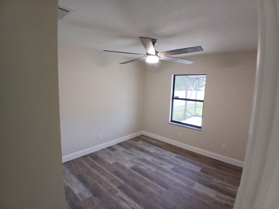 На продажу: $399,000 (3 спален, 2 ванн, 1135 Квадратных фут)