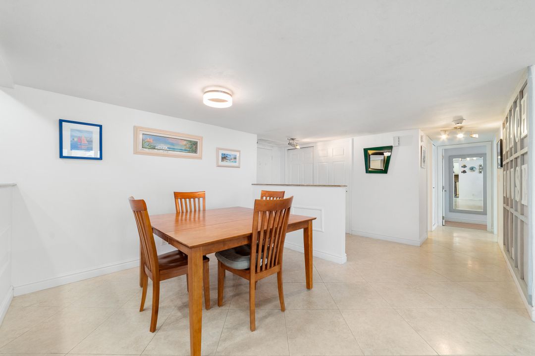 Active With Contract: $625,000 (2 beds, 2 baths, 1580 Square Feet)