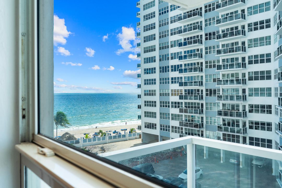 Active With Contract: $625,000 (2 beds, 2 baths, 1580 Square Feet)