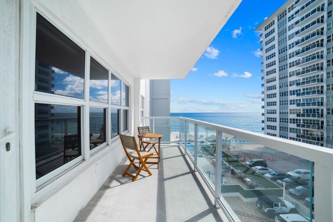 Active With Contract: $625,000 (2 beds, 2 baths, 1580 Square Feet)