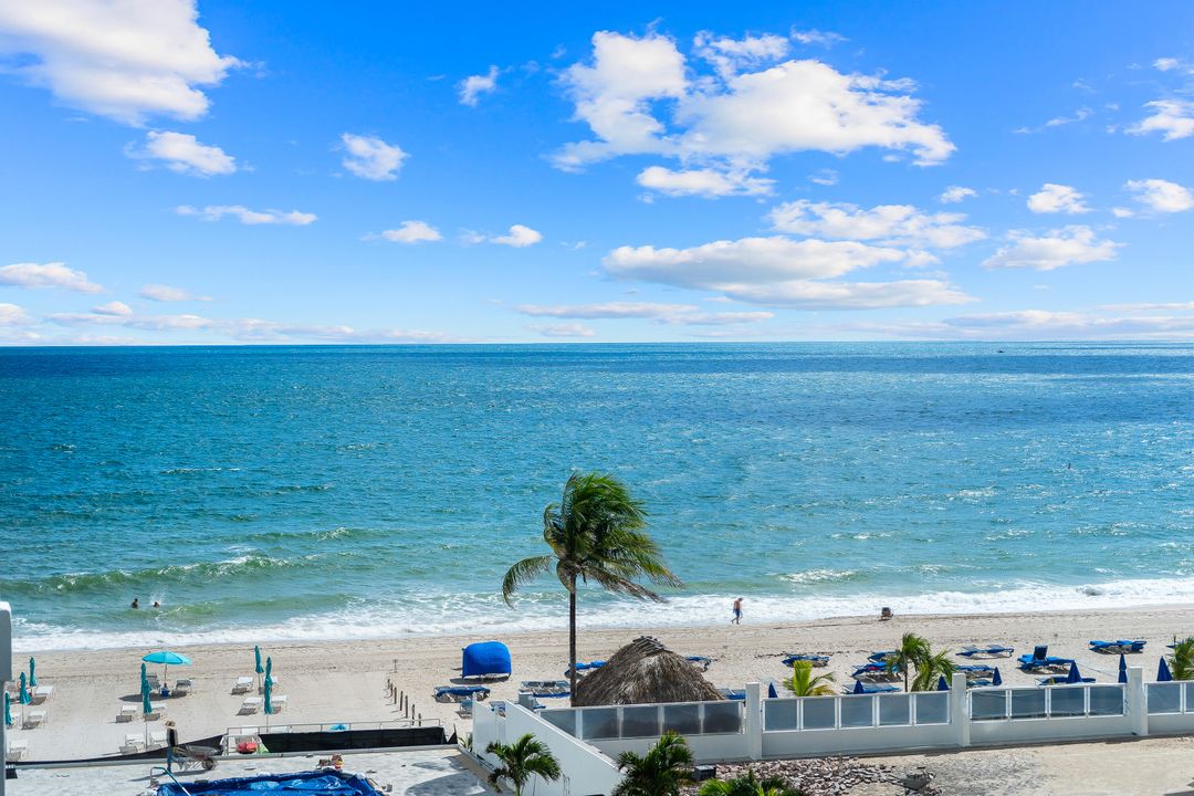 Active With Contract: $625,000 (2 beds, 2 baths, 1580 Square Feet)