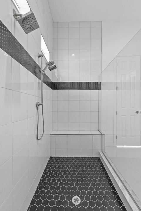 En Venta: $1,215,000 (4 camas, 4 baños, 3773 Pies cuadrados)