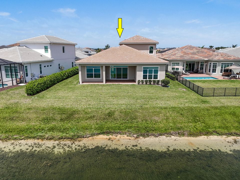 En Venta: $1,215,000 (4 camas, 4 baños, 3773 Pies cuadrados)