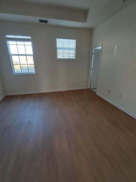 For Rent: $2,500 (2 beds, 2 baths, 1786 Square Feet)