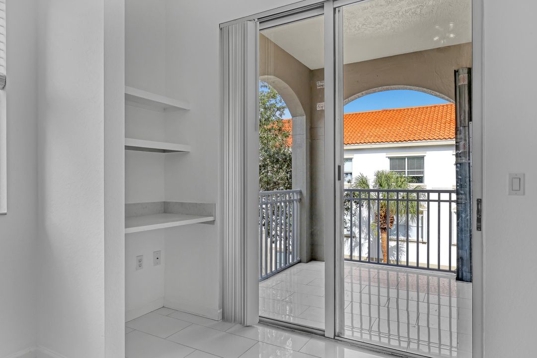 For Rent: $2,850 (2 beds, 2 baths, 1403 Square Feet)