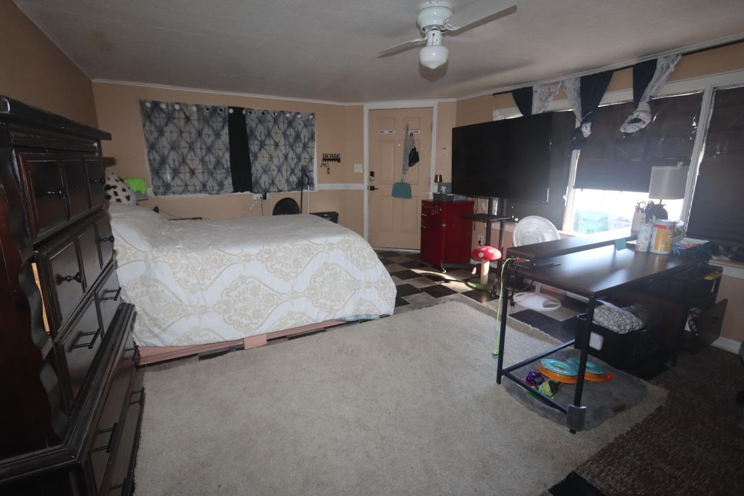 На продажу: $298,000 (3 спален, 1 ванн, 1283 Квадратных фут)