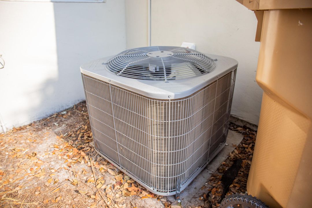 待售: $269,900 (3 贝兹, 2 浴室, 1016 平方英尺)