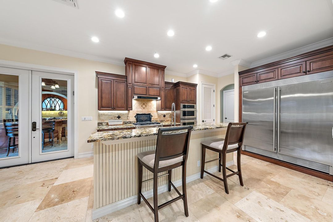 На продажу: $2,599,900 (4 спален, 4 ванн, 3667 Квадратных фут)