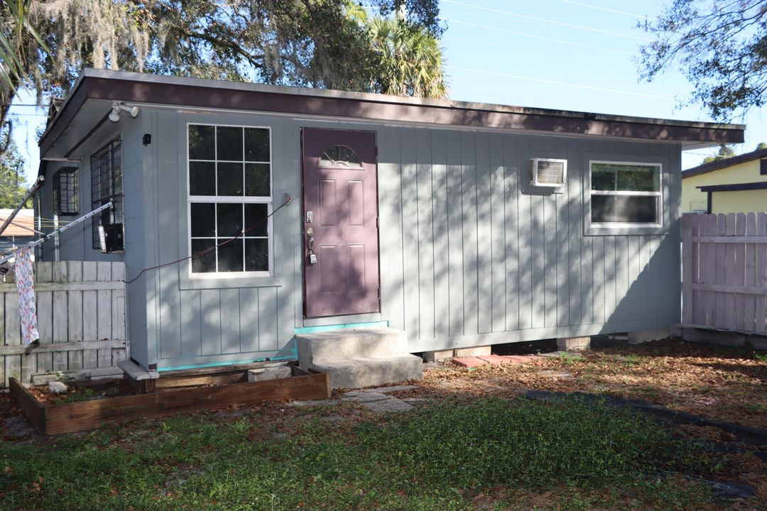 На продажу: $298,000 (3 спален, 1 ванн, 1283 Квадратных фут)