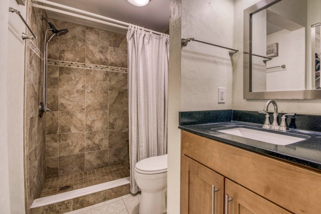 For Sale: $169,900 (2 beds, 2 baths, 1096 Square Feet)