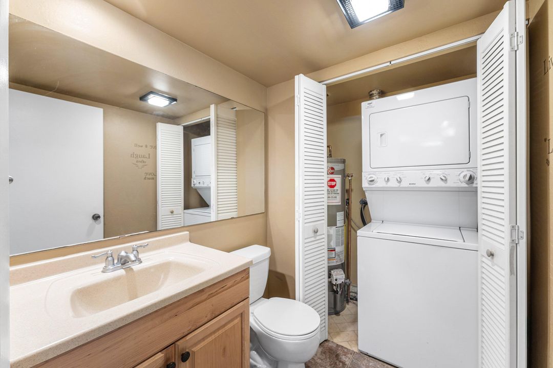 En Venta: $339,900 (2 camas, 2 baños, 1236 Pies cuadrados)