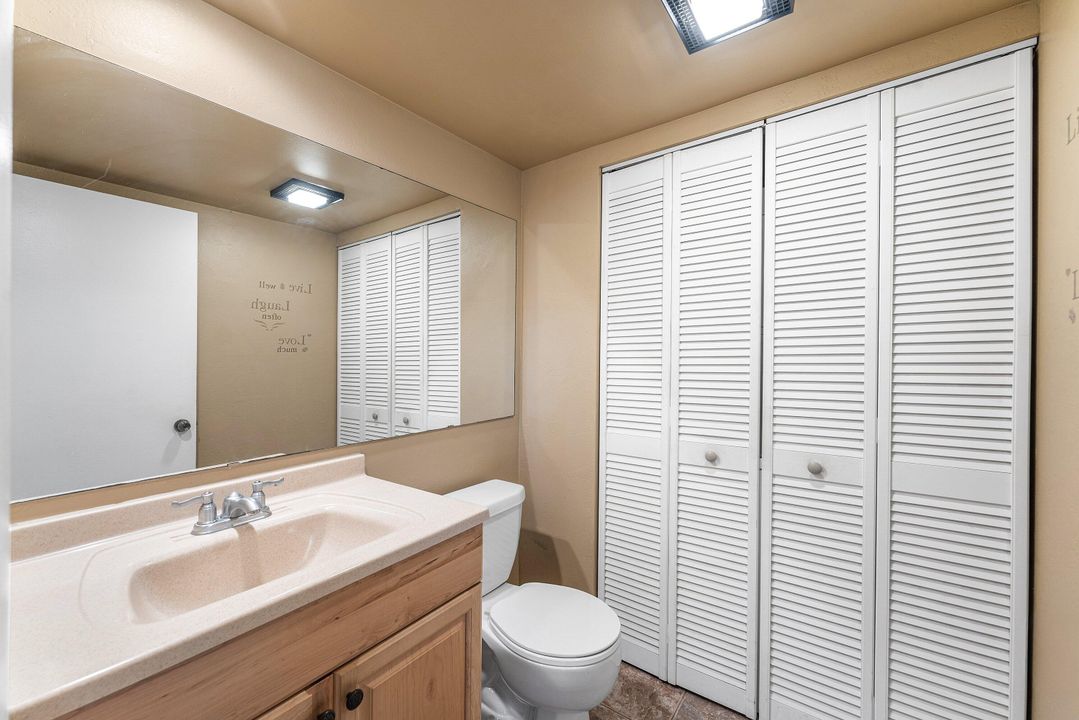 En Venta: $339,900 (2 camas, 2 baños, 1236 Pies cuadrados)