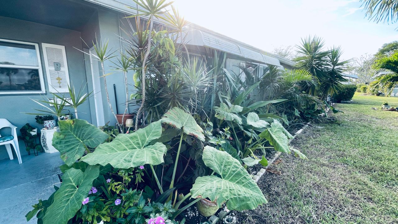 На продажу: $159,000 (1 спален, 1 ванн, 994 Квадратных фут)