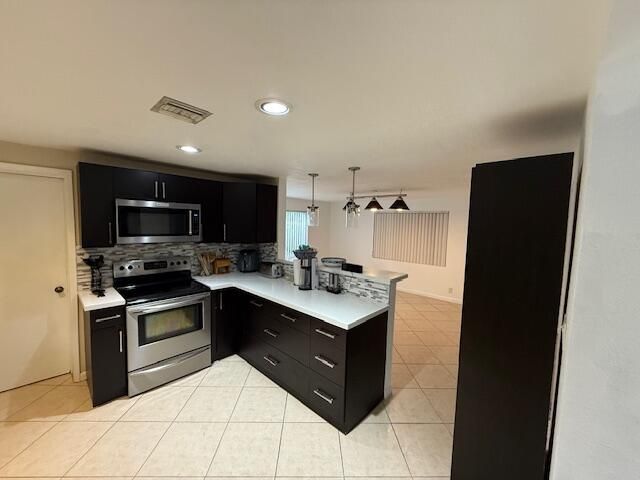 For Sale: $664,000 (3 beds, 2 baths, 1514 Square Feet)