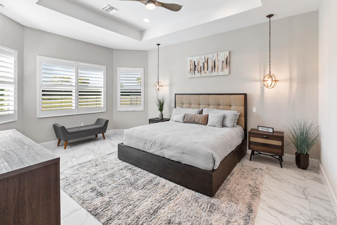 En Venta: $876,000 (3 camas, 3 baños, 2740 Pies cuadrados)