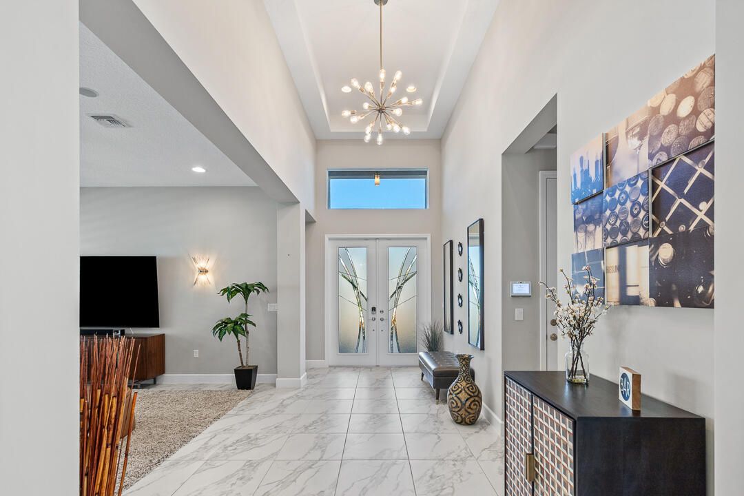 En Venta: $876,000 (3 camas, 3 baños, 2740 Pies cuadrados)