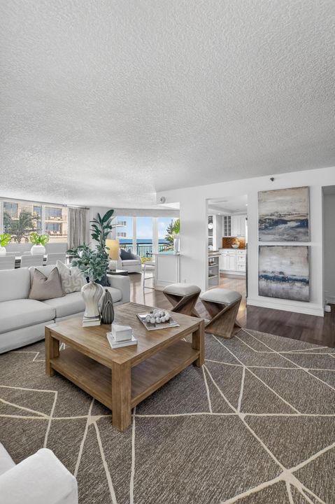 待售: $975,000 (3 贝兹, 2 浴室, 2120 平方英尺)